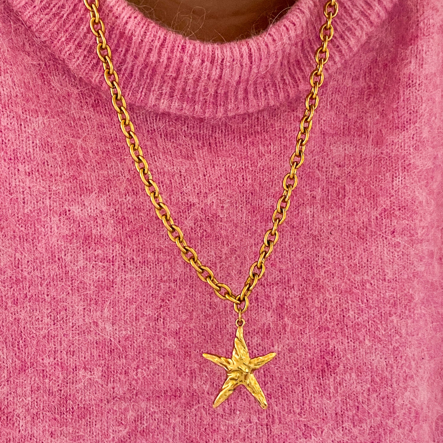 Collares